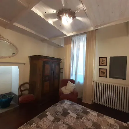 Dimora Thellung Bed & Breakfast Ponzone